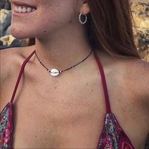 Beachy Shell Choker